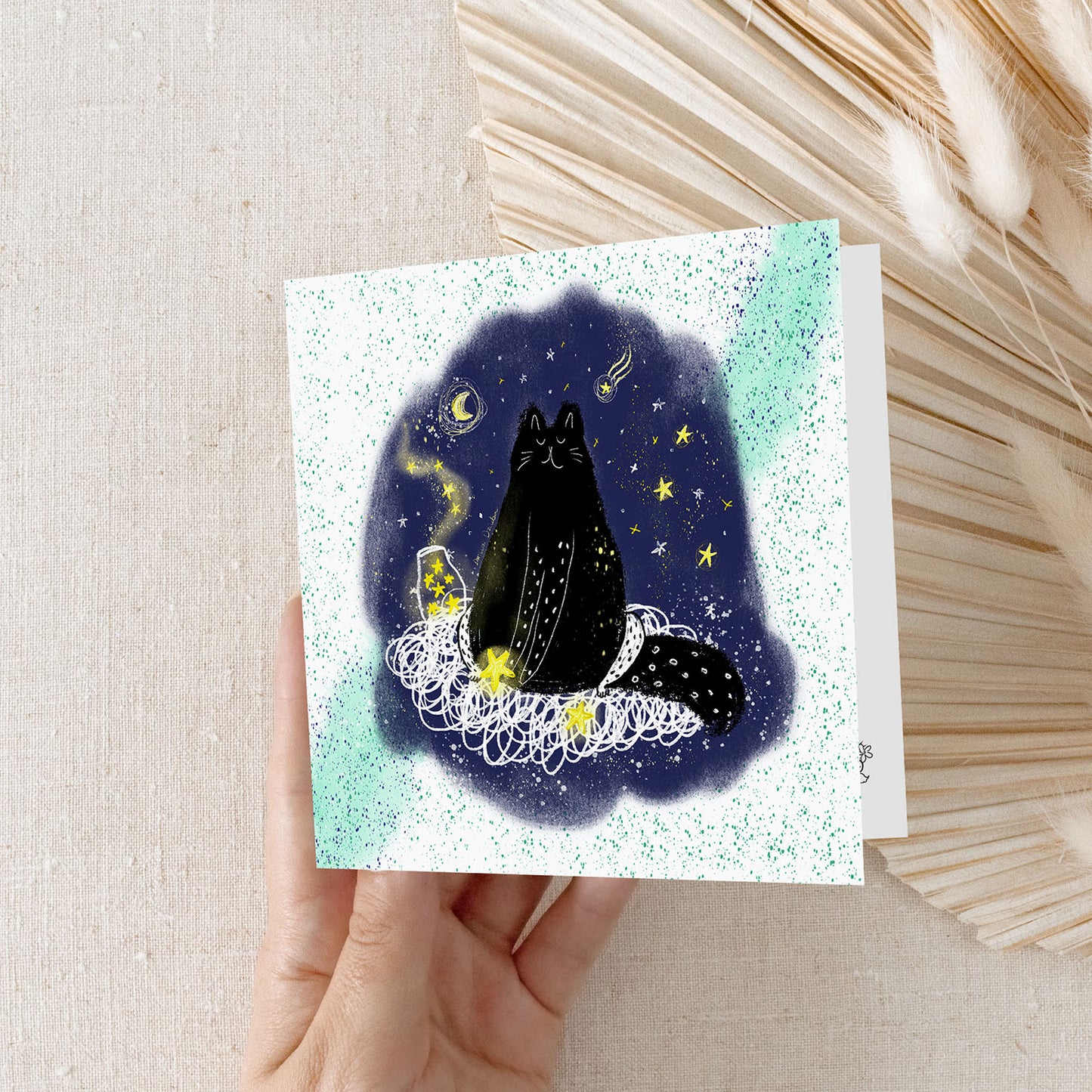 Carte de vœux fantaisiste 5x5 avec chat noir dans les étoiles – Carte vierge à thème céleste avec enveloppe pour les amoureux des chats