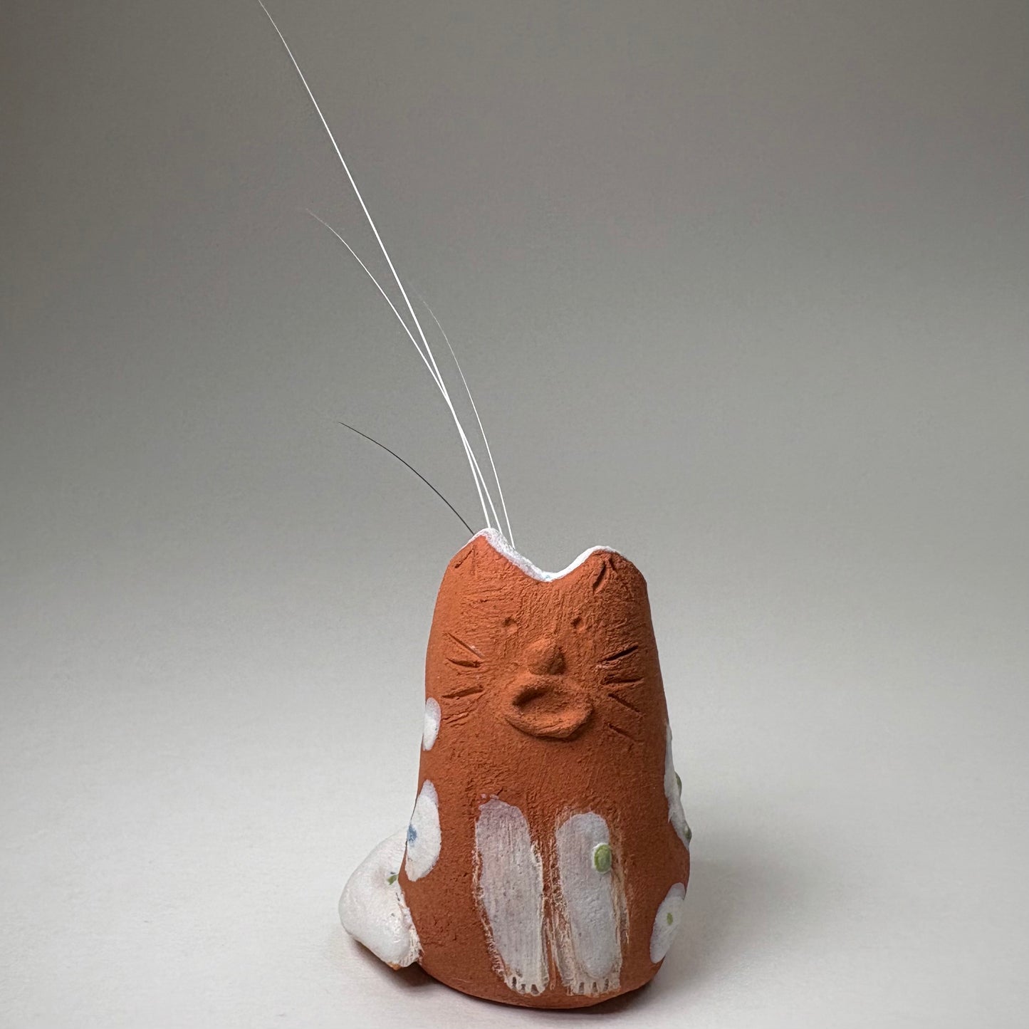 Singing Cat – Terracotta Bud Vase and Whisker Keeper