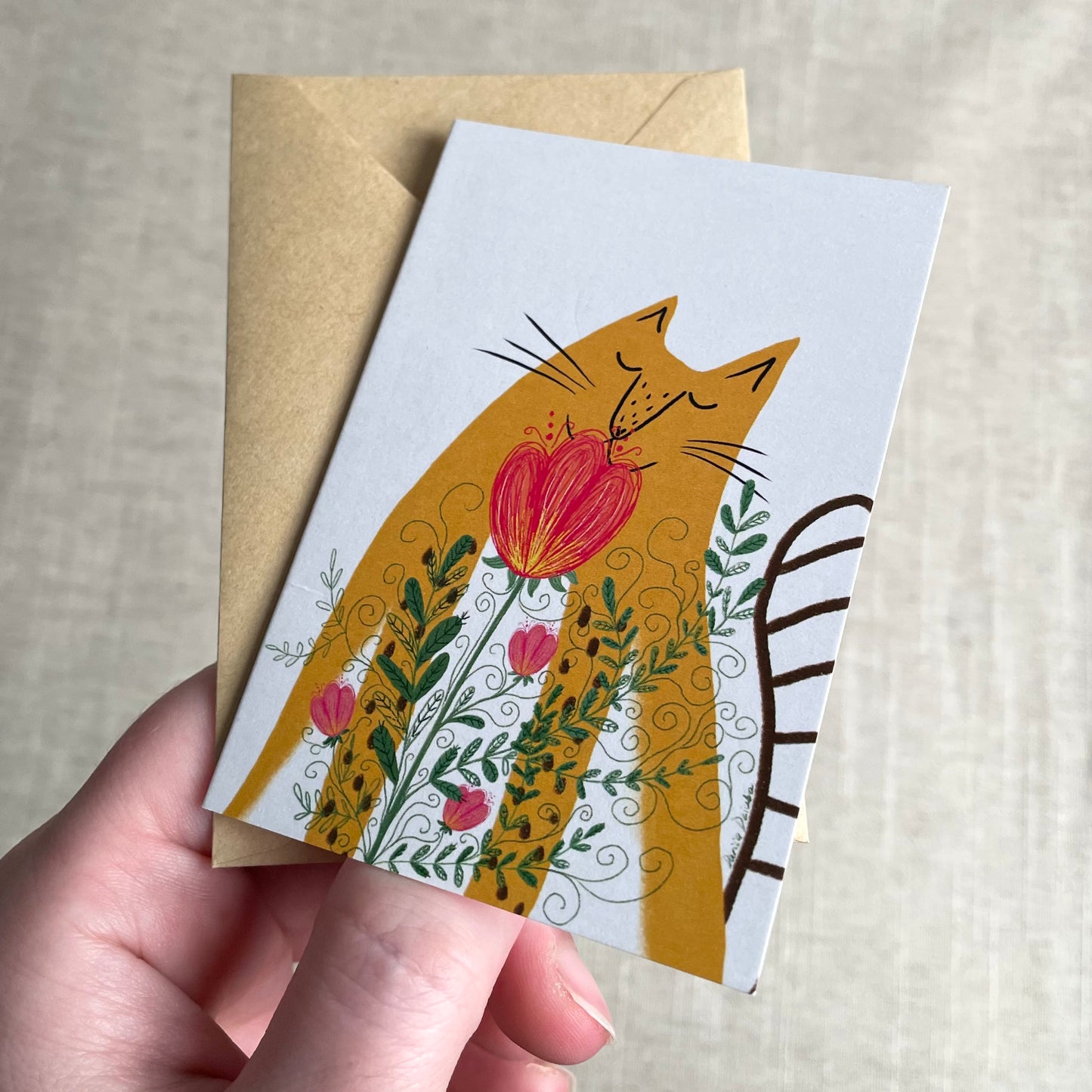 Mini card: Cat Smelling Flowers