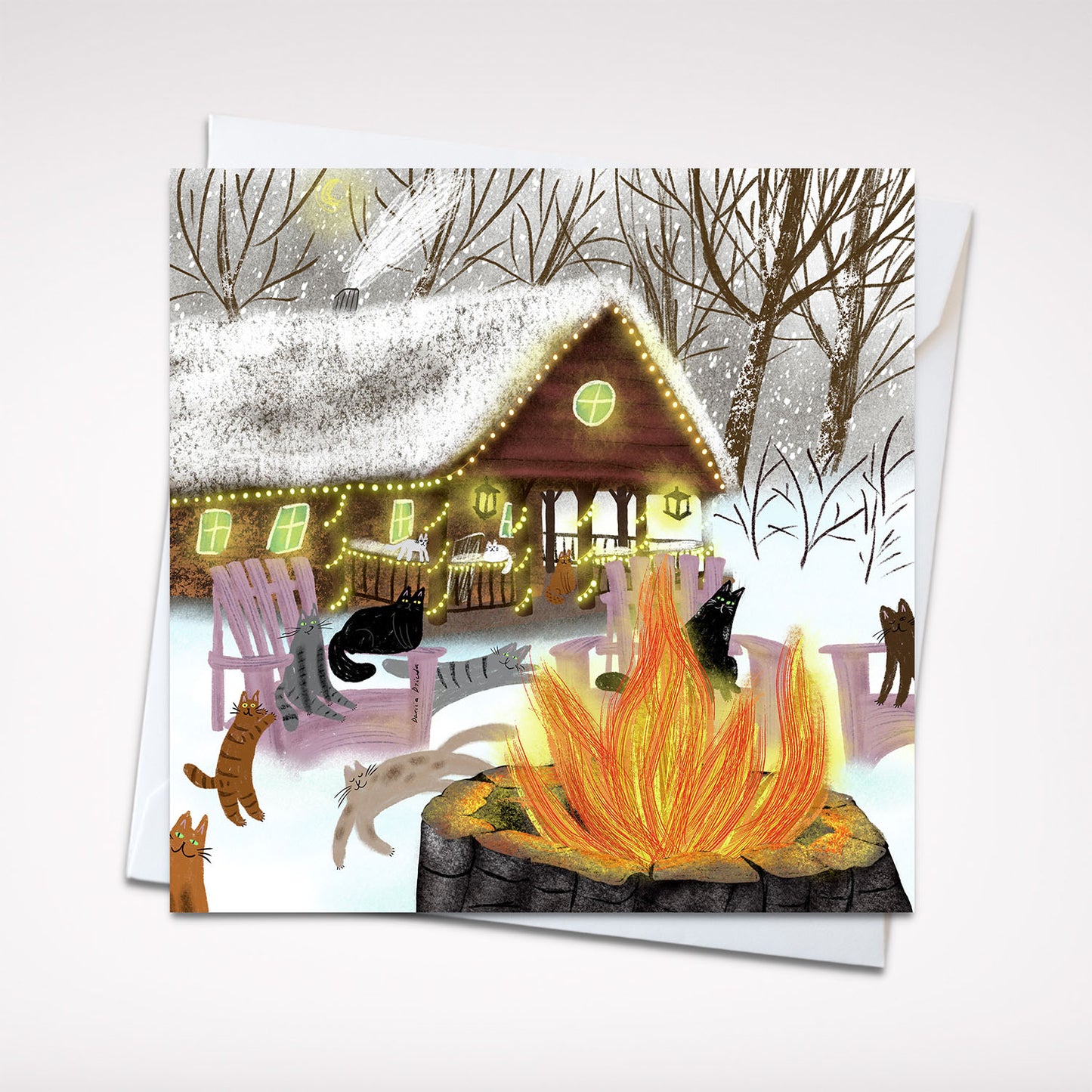 Carte de vœux pour chat de chalet d'hiver douillet (5"x5") avec enveloppe - Chats charmants autour du feu, intérieur vierge pour votre message festif