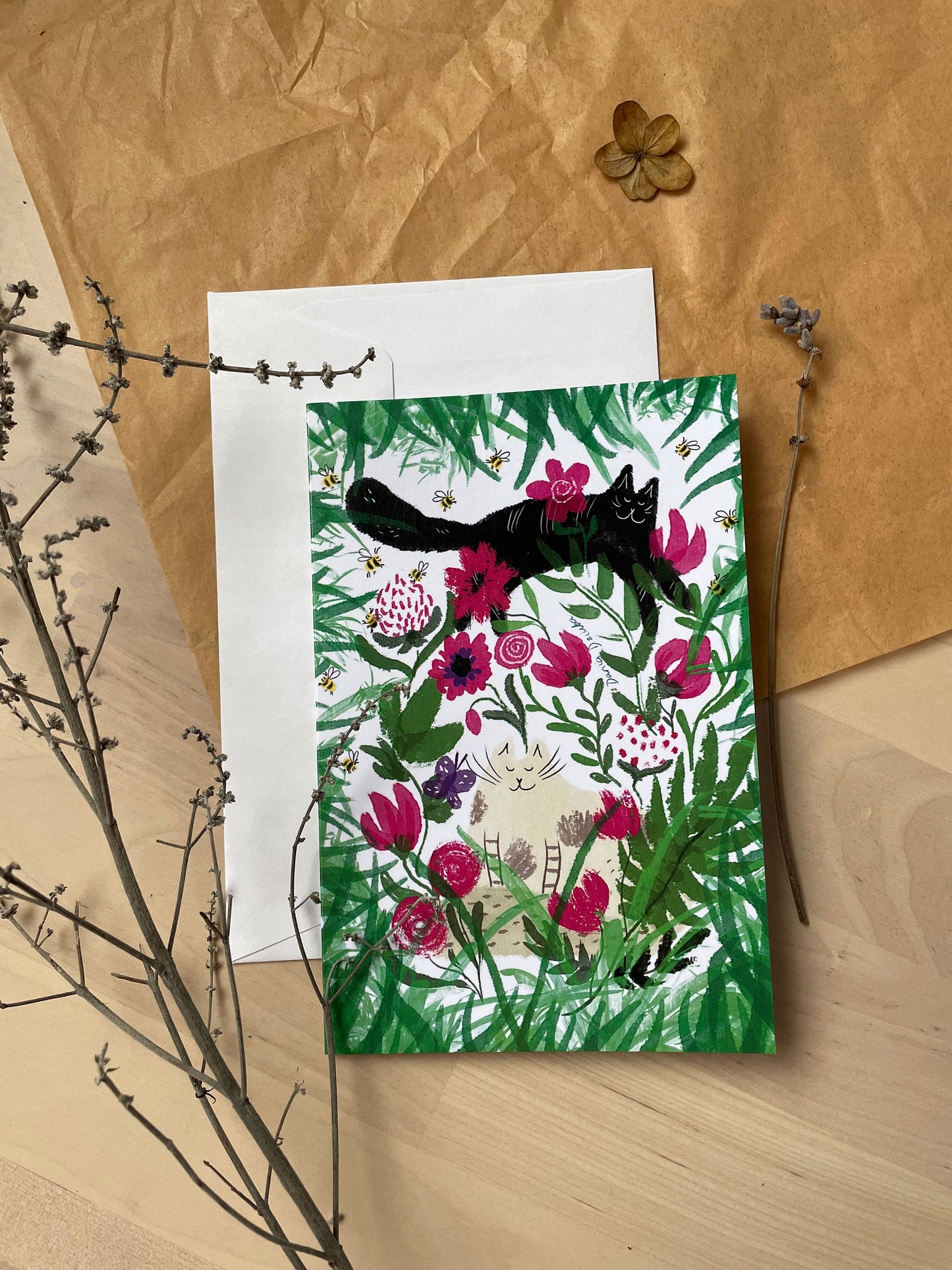 Carte de vœux verticale : Jardin de chats fantaisistes