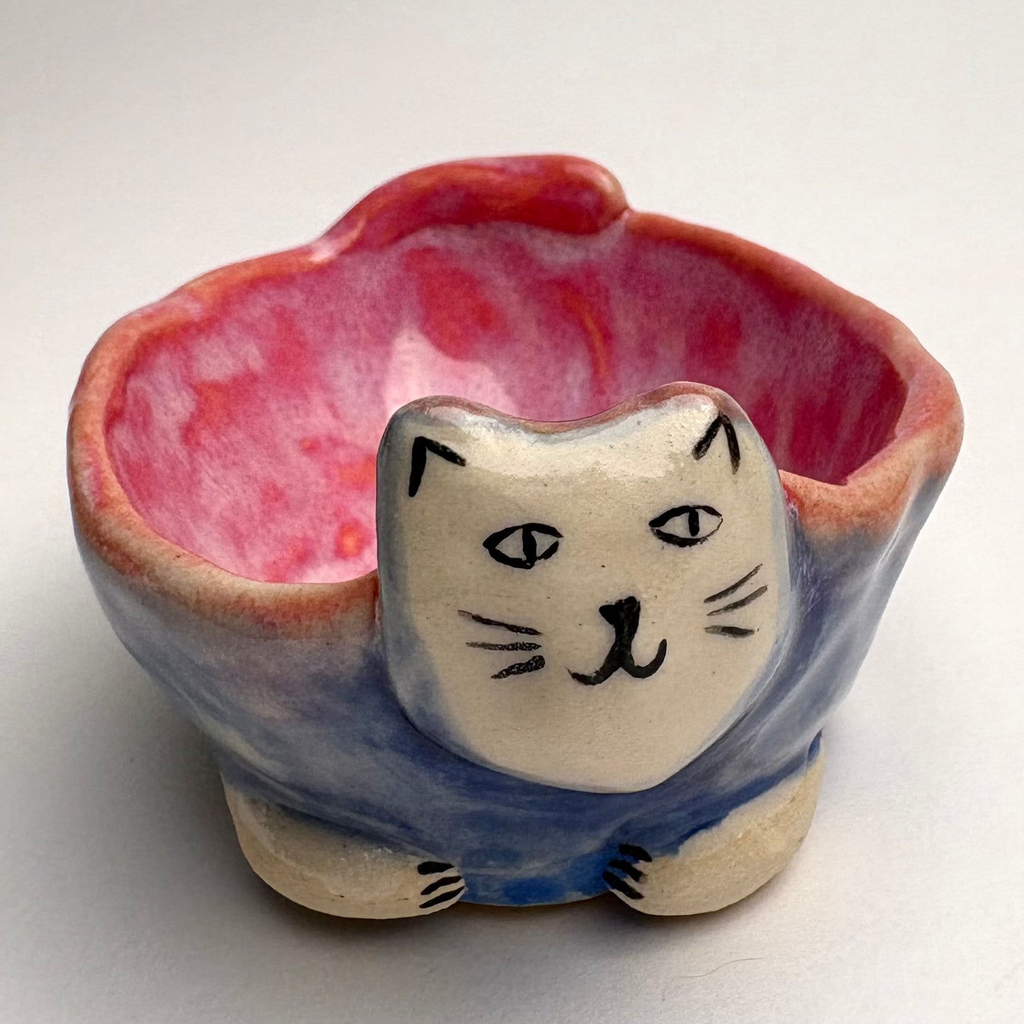 Handmade Cat Dish – Small Ceramic Bowl for Rings, Sauce, Olives, Tiny Snacks – White Clay Cat Pottery Gift