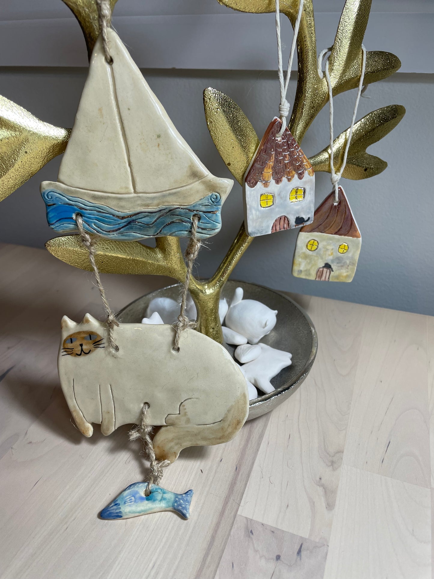 Ceramic cat themed garland: Cat, boat and fish