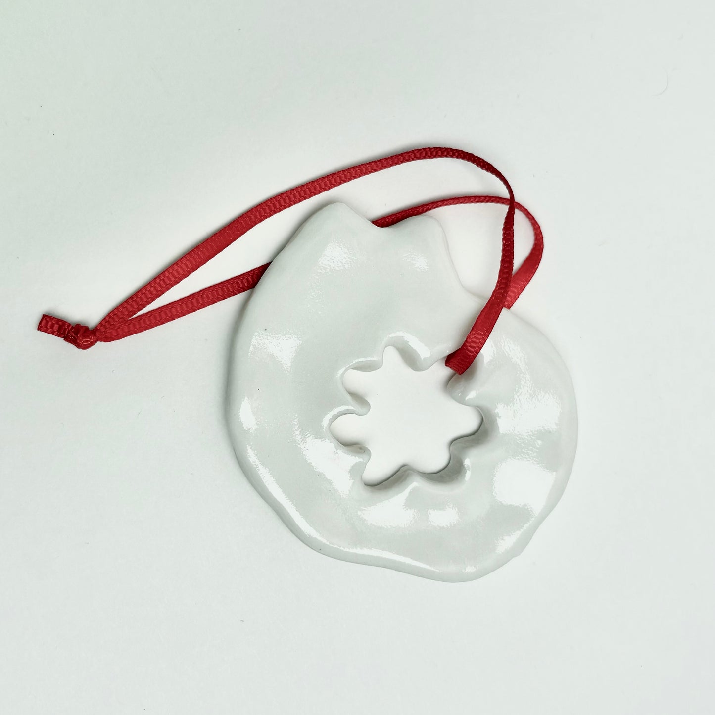 Handmade Porcelain Cat Christmas Ornament with Cutout, White Glazed Ceramic Holiday Decoration with Red Ribbon, Minimalist Winter Decor