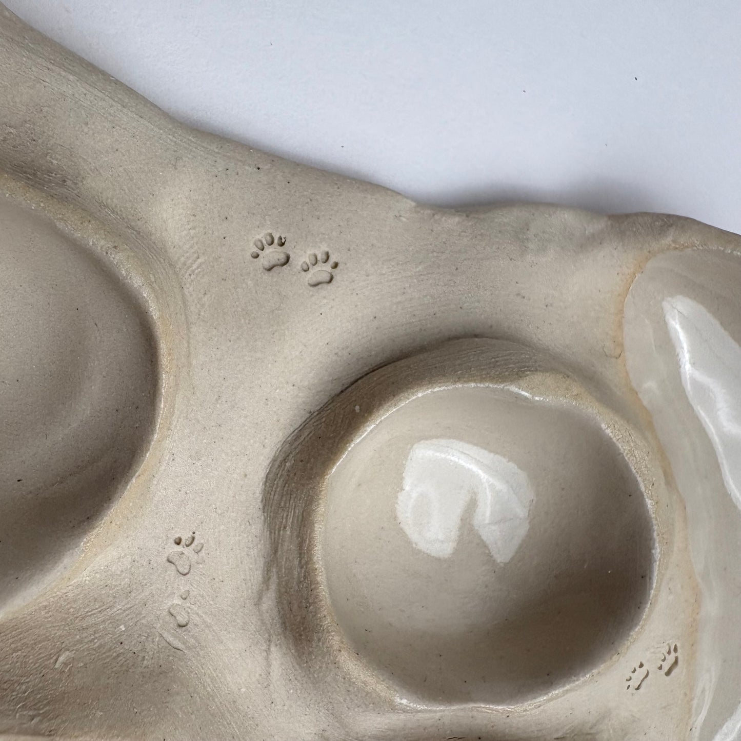 Cat-Shaped Handmade Ceramic Palette for Watercolor & Gouache