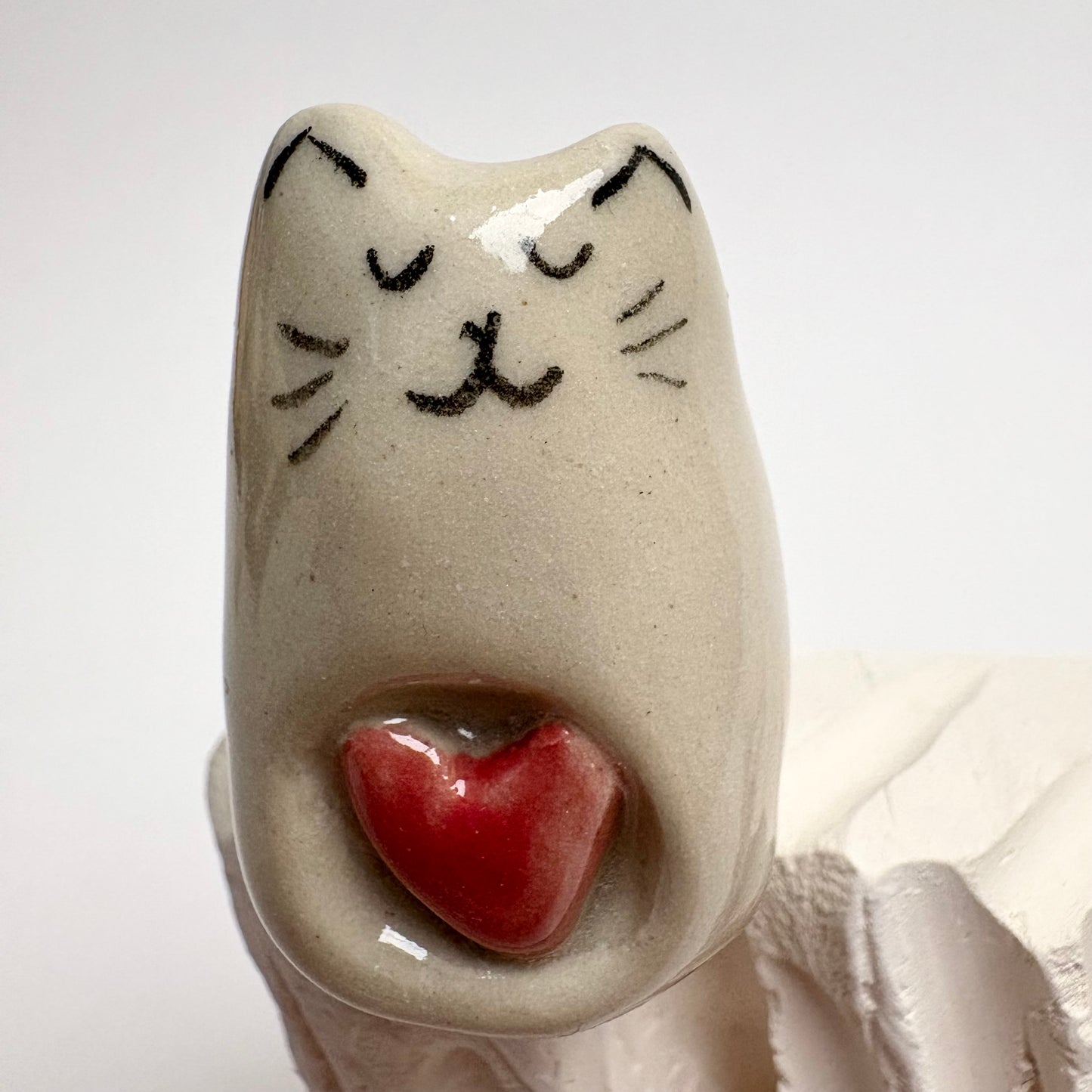 Mini Cat Bud Vase with Carved Heart, Bird, or Fish – Handmade Ceramic Miniature Vase