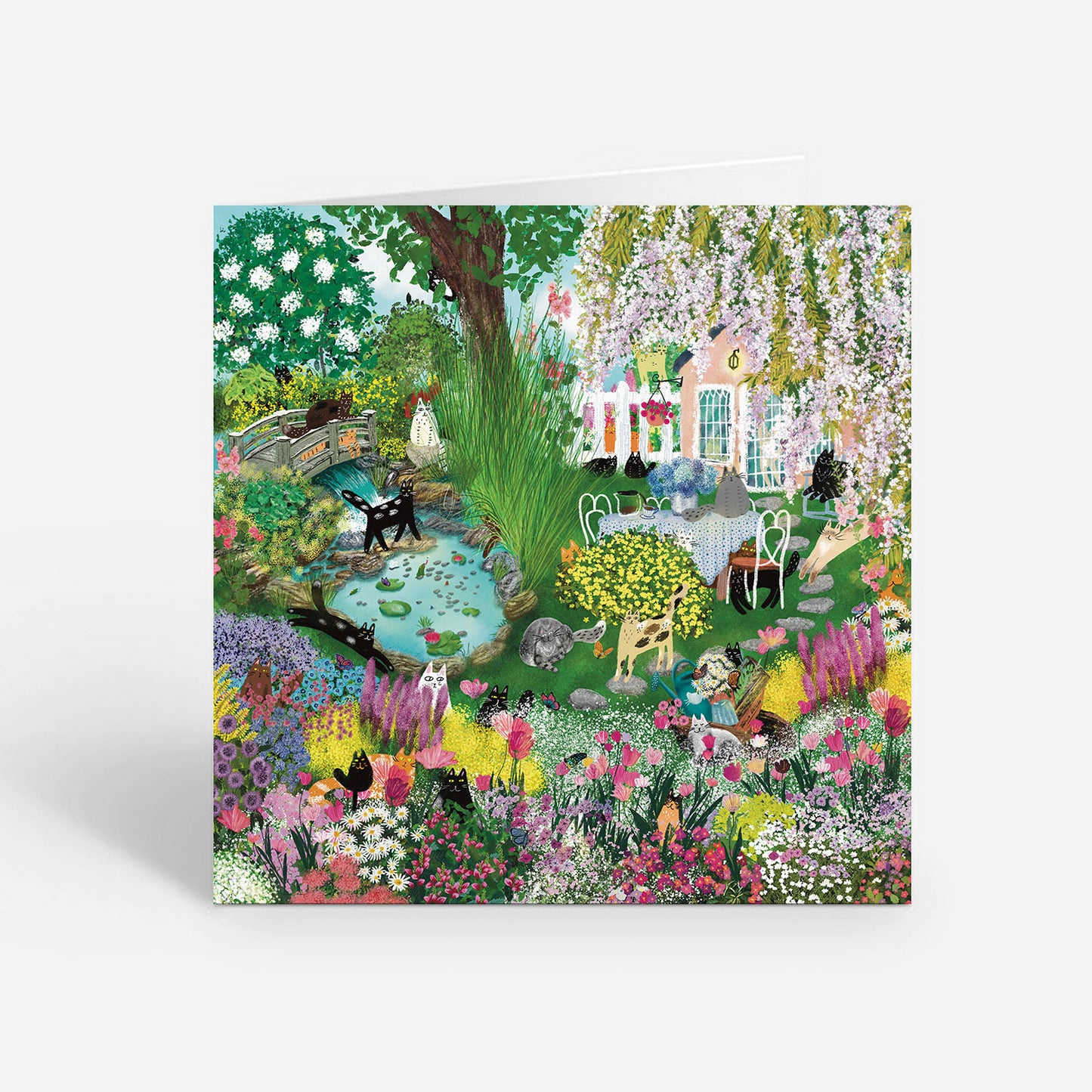 Carte de vœux Whiskerful Garden Delight 5x5 – Fleurie de chats, de fleurs et de charme purrfect