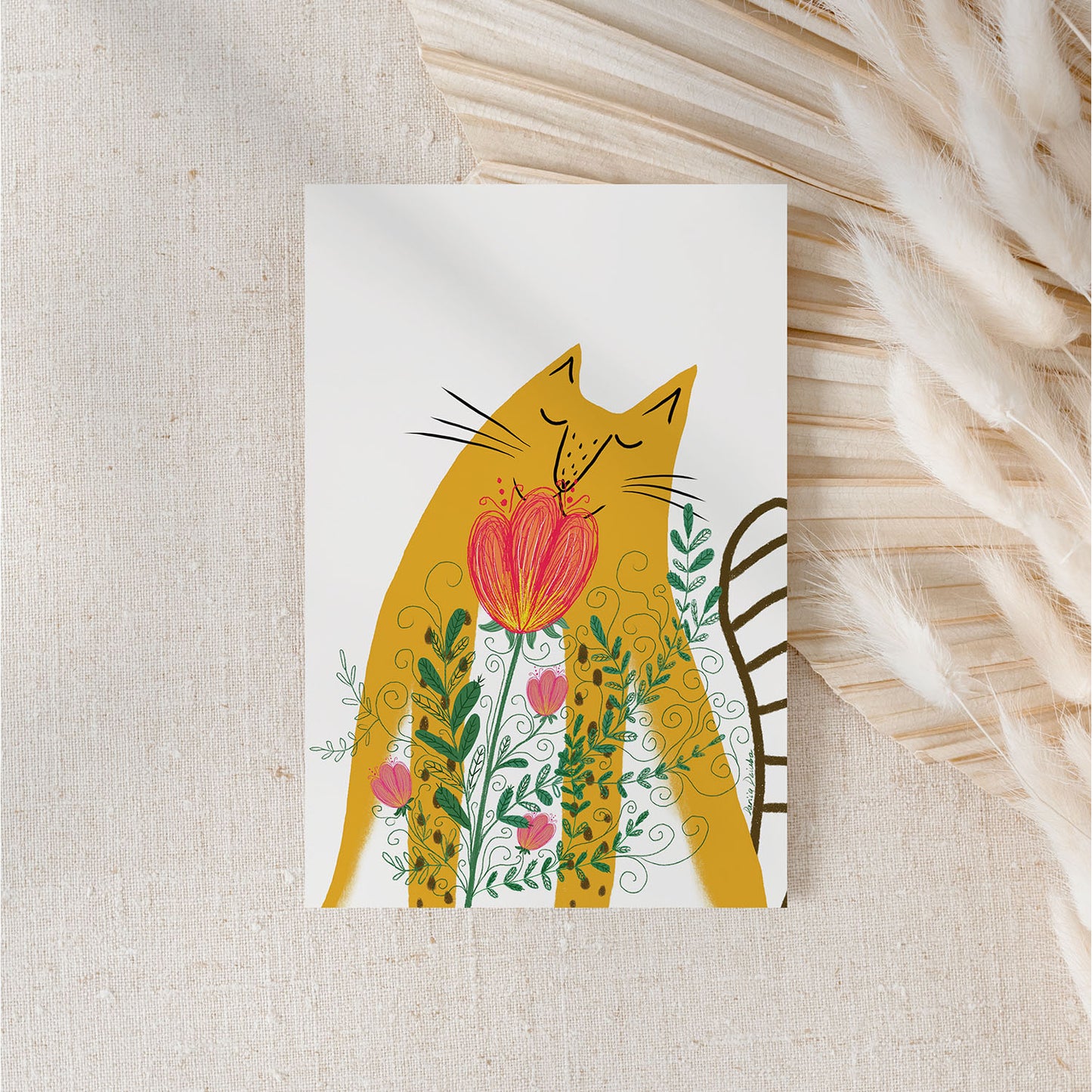 Sunny Daydreams! Cheerful 4"x6" (10x15 cm) Floral Cat Greeting Card - Perfect for Any Occasion