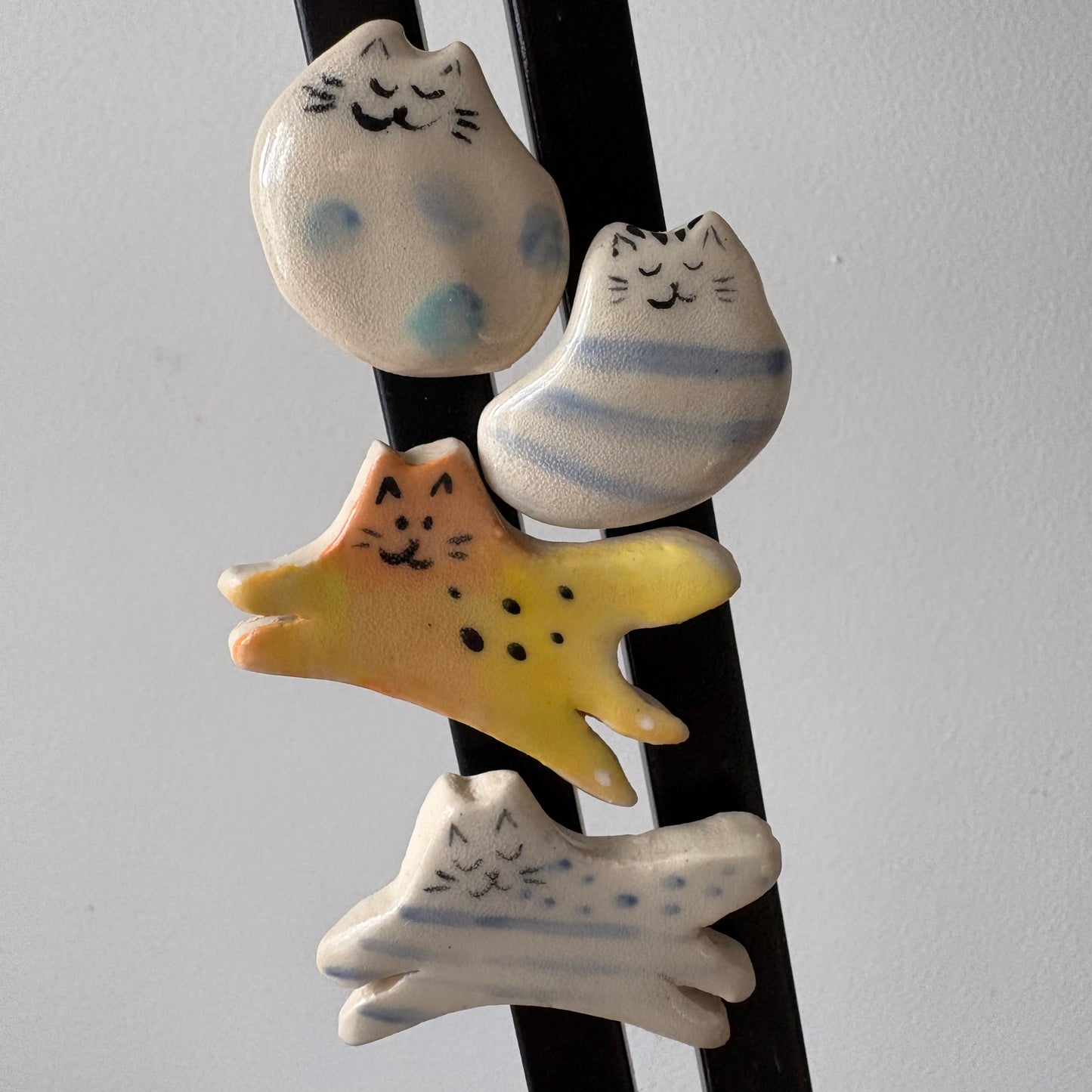 Tiny Cat-Shaped Ceramic Magnets: Bright and Assorted