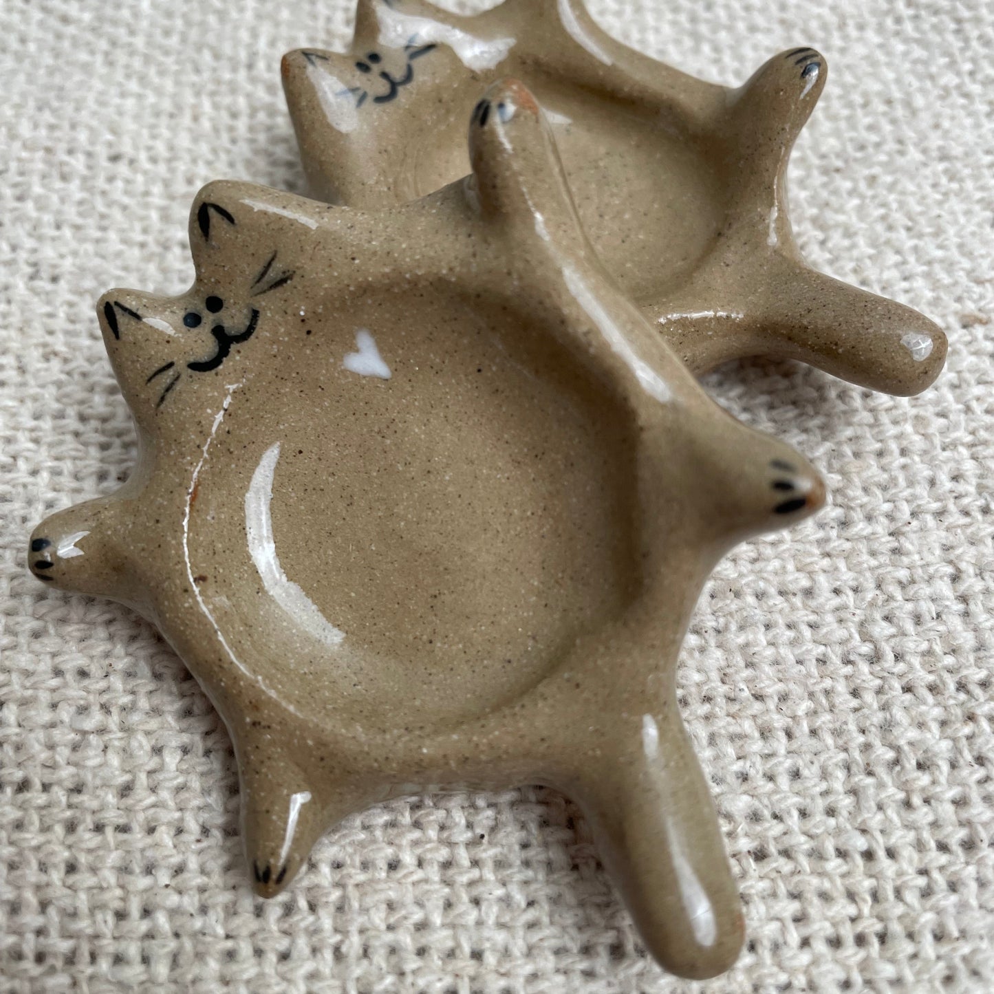 Mini handmade brown ceramic cat ring dish