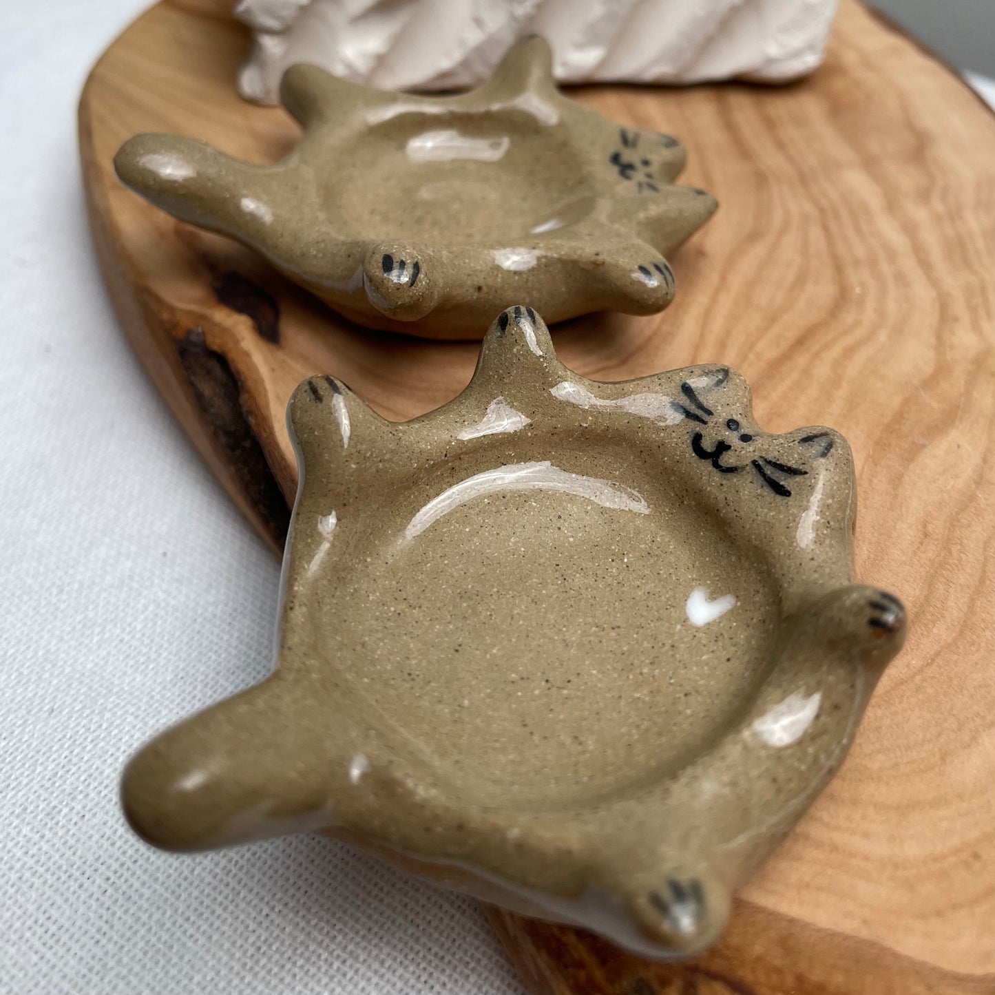Mini handmade brown ceramic cat ring dish