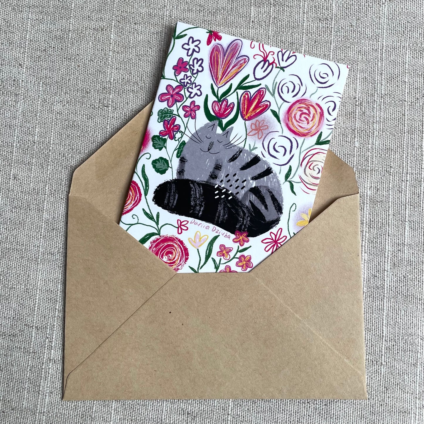 Mini card: Grey Cat in Bright Flowers