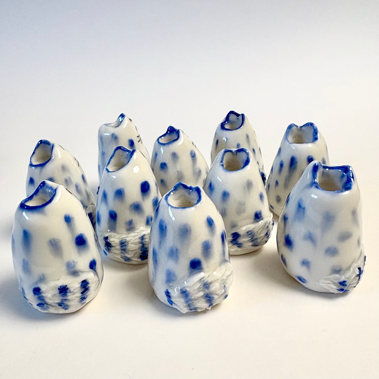 Tiny Blue Leopard Cat Vase – Handcrafted Porcelain Mini Bud Vase