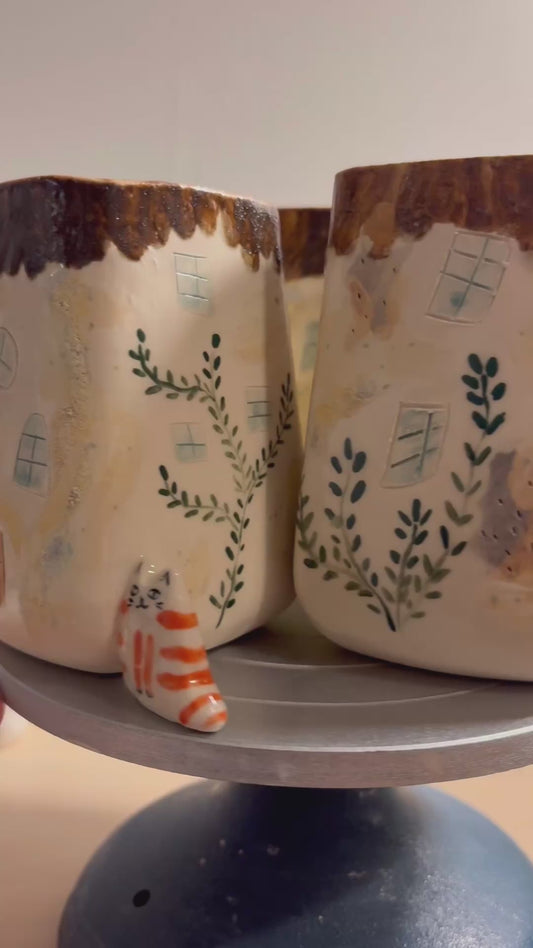 Medium Ceramic House-Shaped Vase with Cat