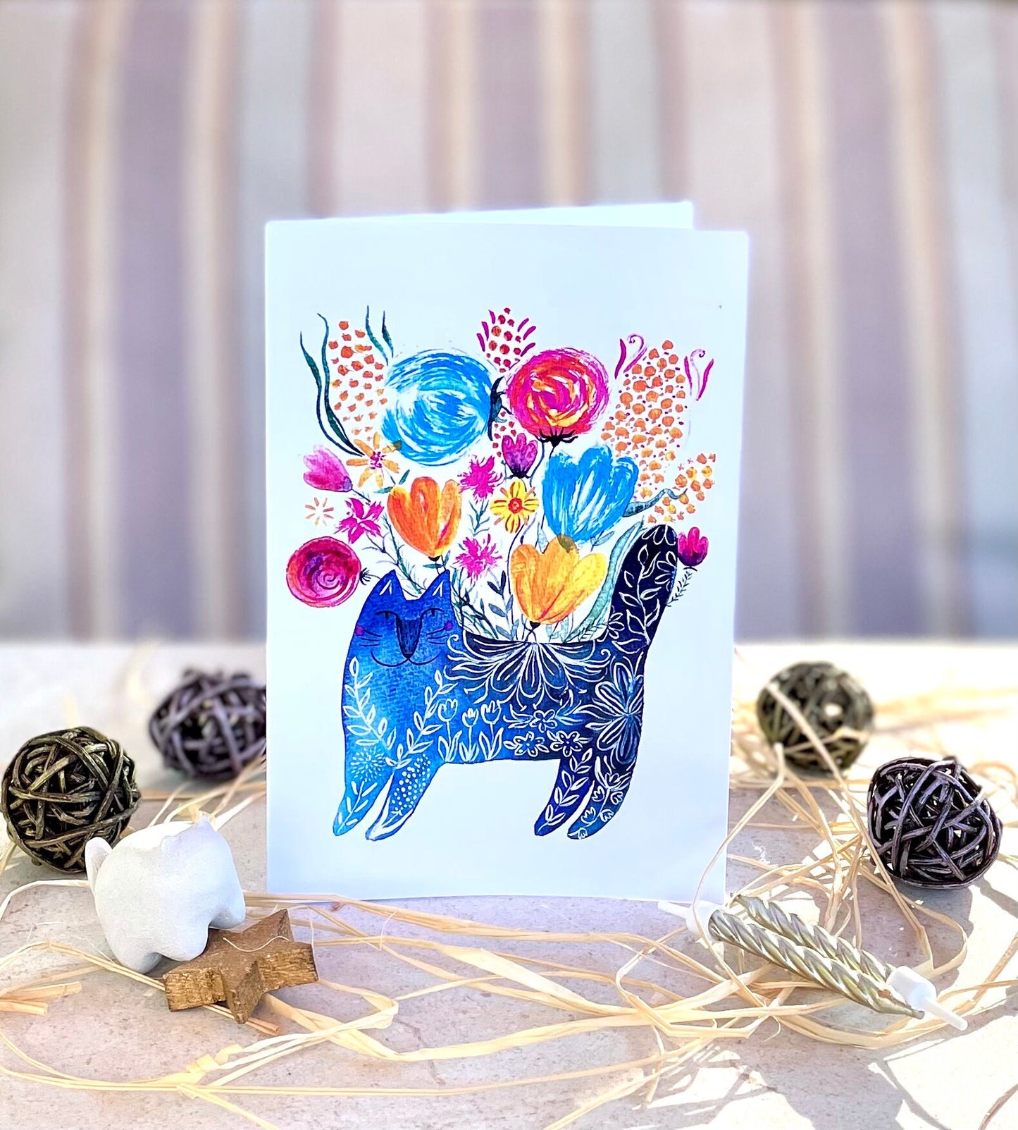 Standing cat planter with flowers: Greeting card